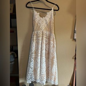 Twosisters The Label White Lace Dress with corset style back. Size 10 or XL.